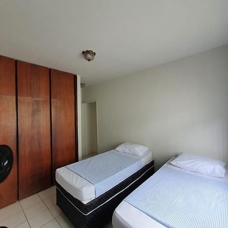 Hostel Umuarama Uberlandia Ngoại thất bức ảnh